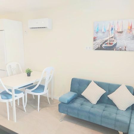 Estudio Luminoso En Puerto Marina Benalmádena Extérieur photo