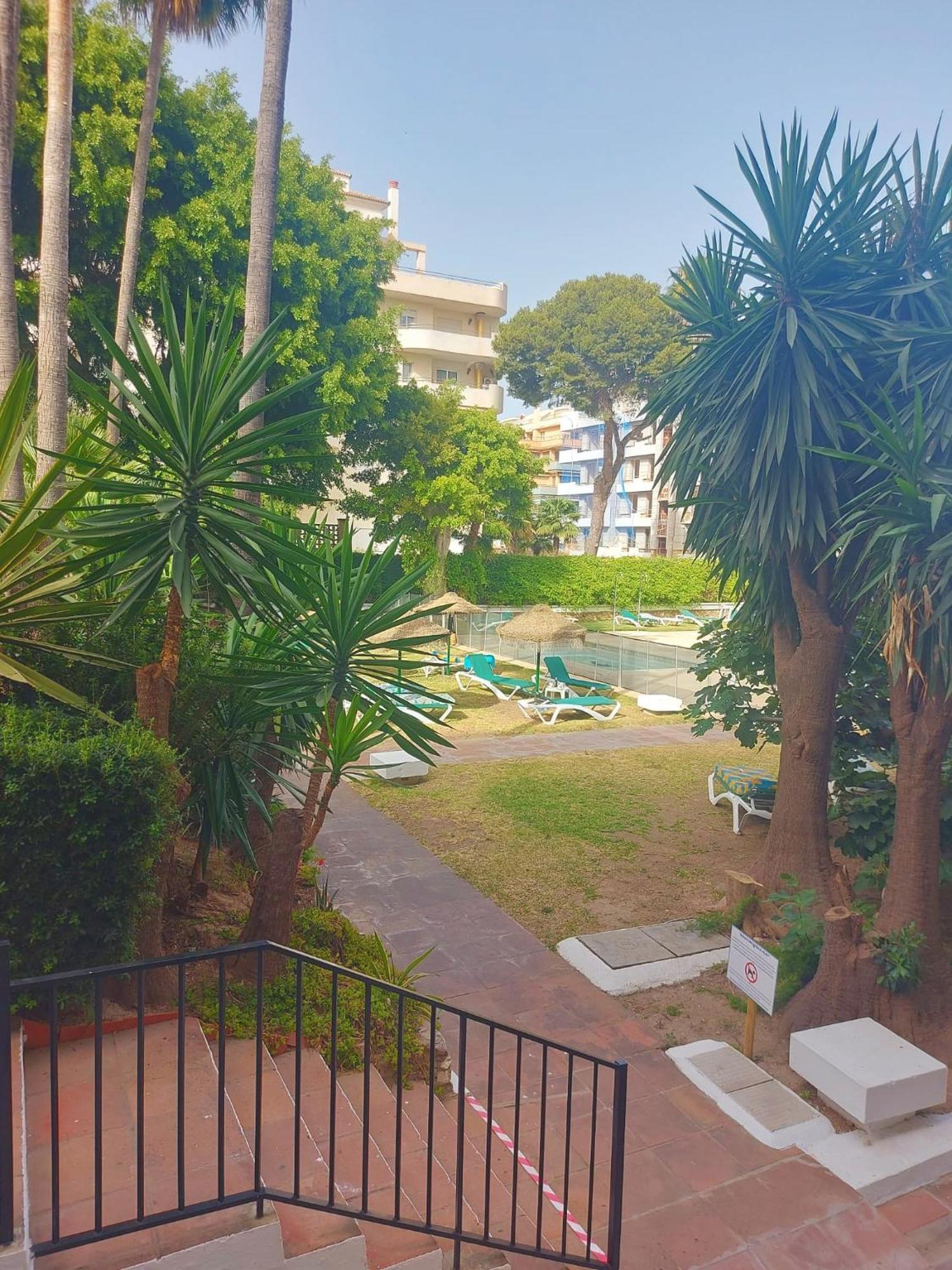 Estudio Luminoso En Puerto Marina Benalmádena Extérieur photo