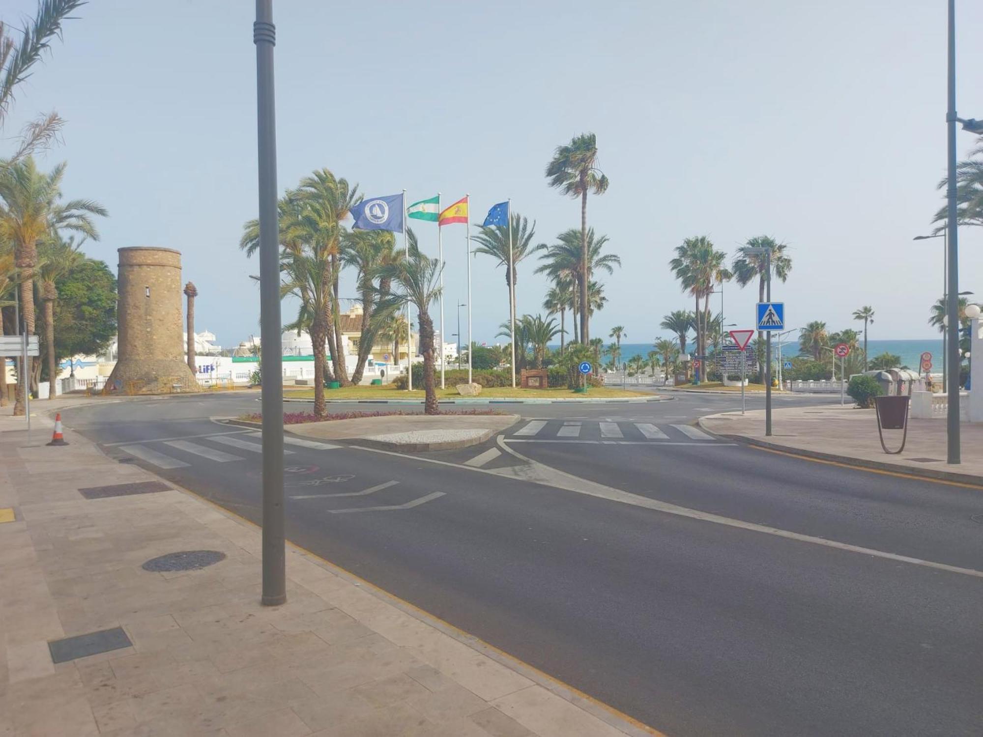 Estudio Luminoso En Puerto Marina Benalmádena Extérieur photo